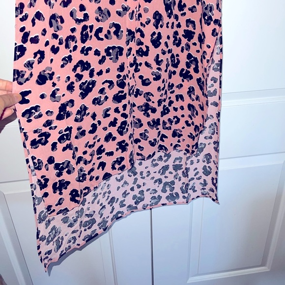 🌸Maeve by Anthropologie | Printed
Tunic Blouse - Picture 7 of 9